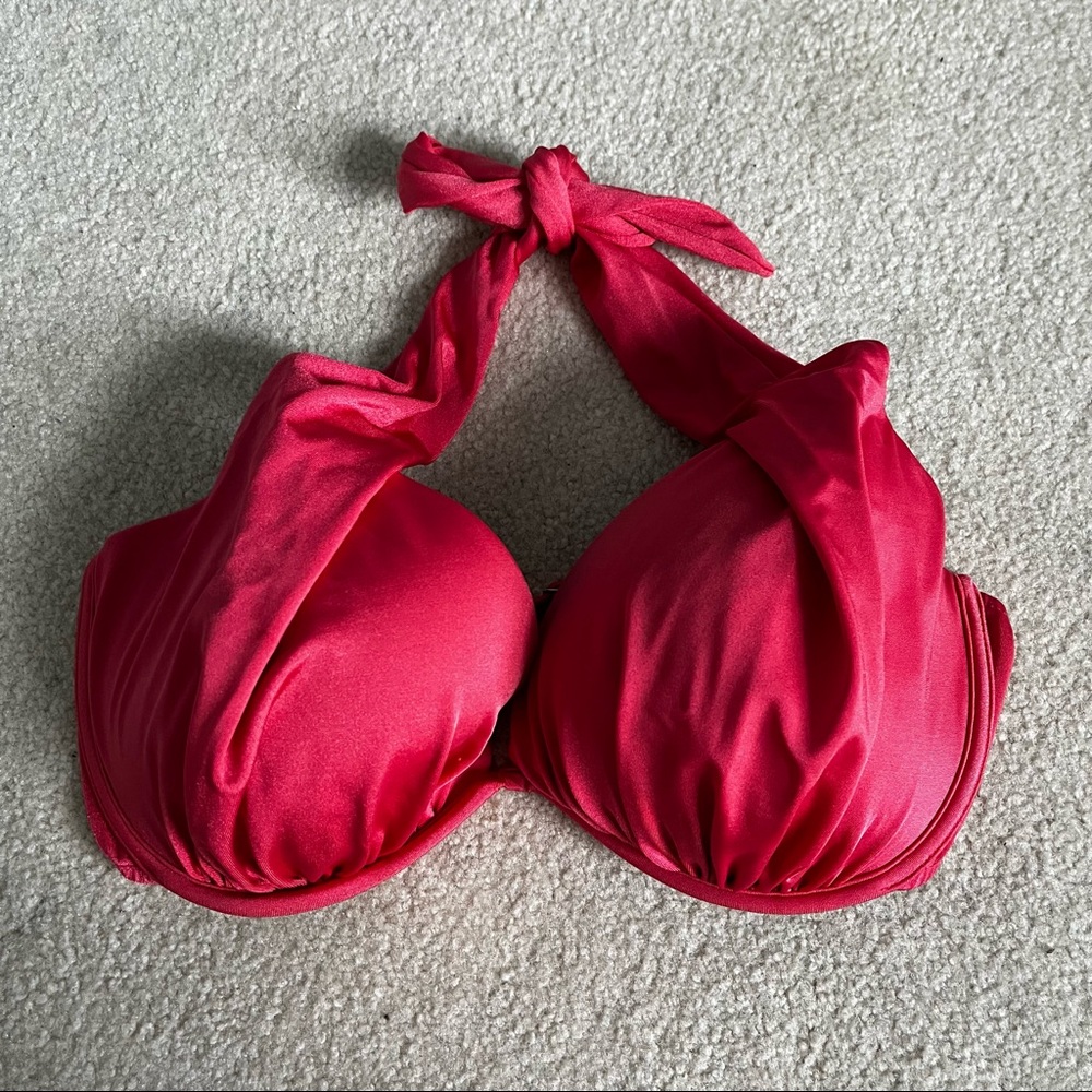 DD Venus bikini top